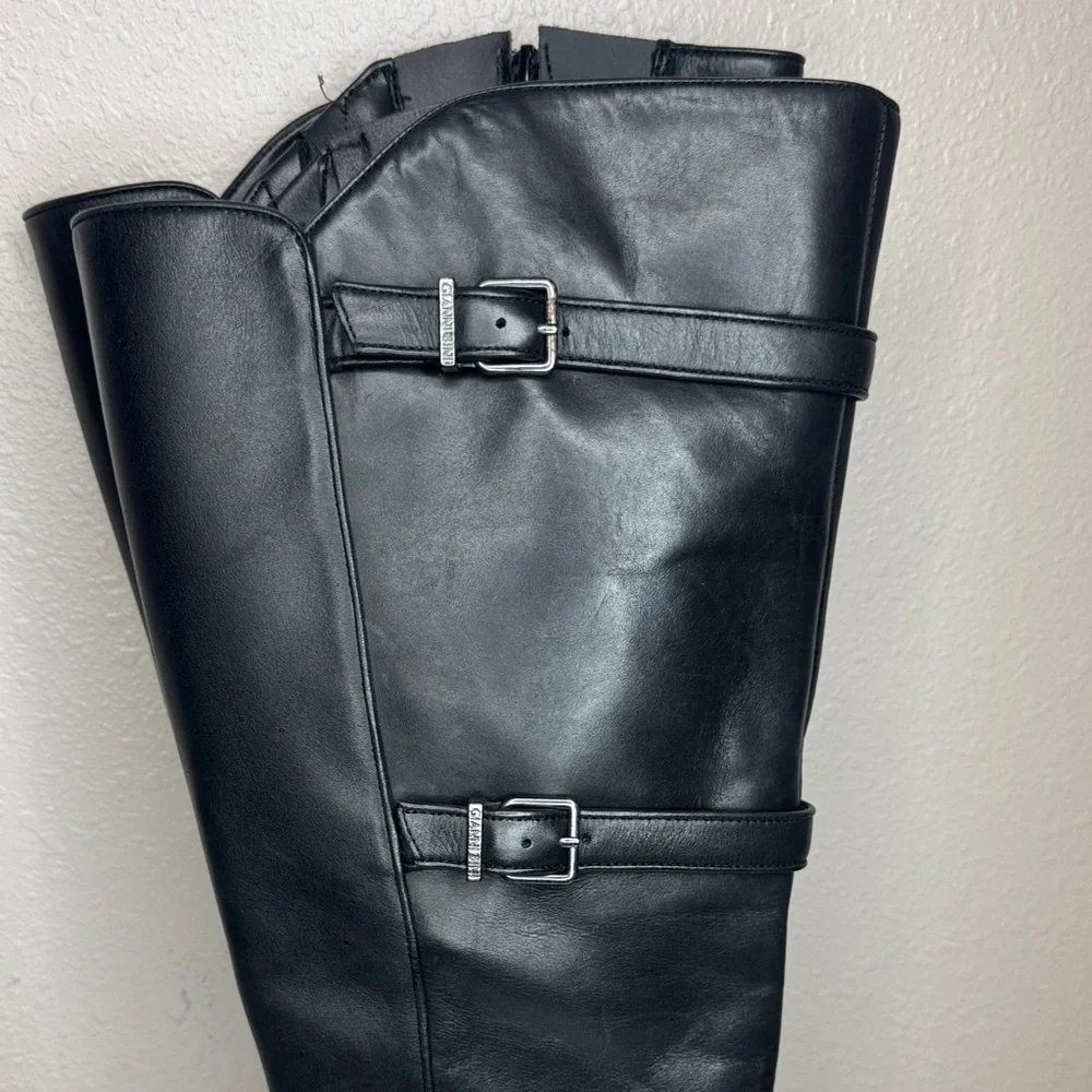 Gianni Bini Black Leather‎ Riding Just Below Knee Boots size 9.5 WIDE CALF